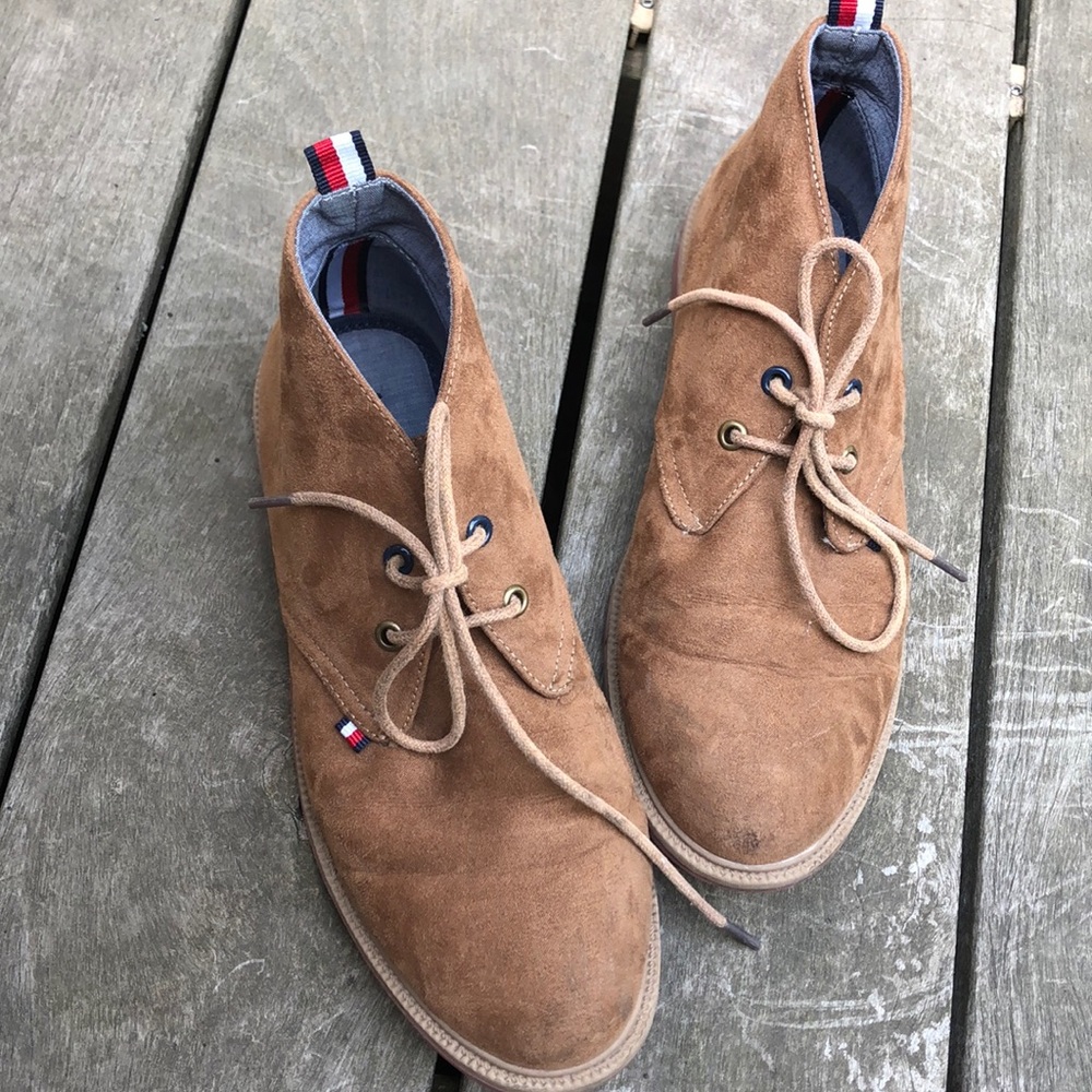 Tommy Hilfiger suede dress shoes